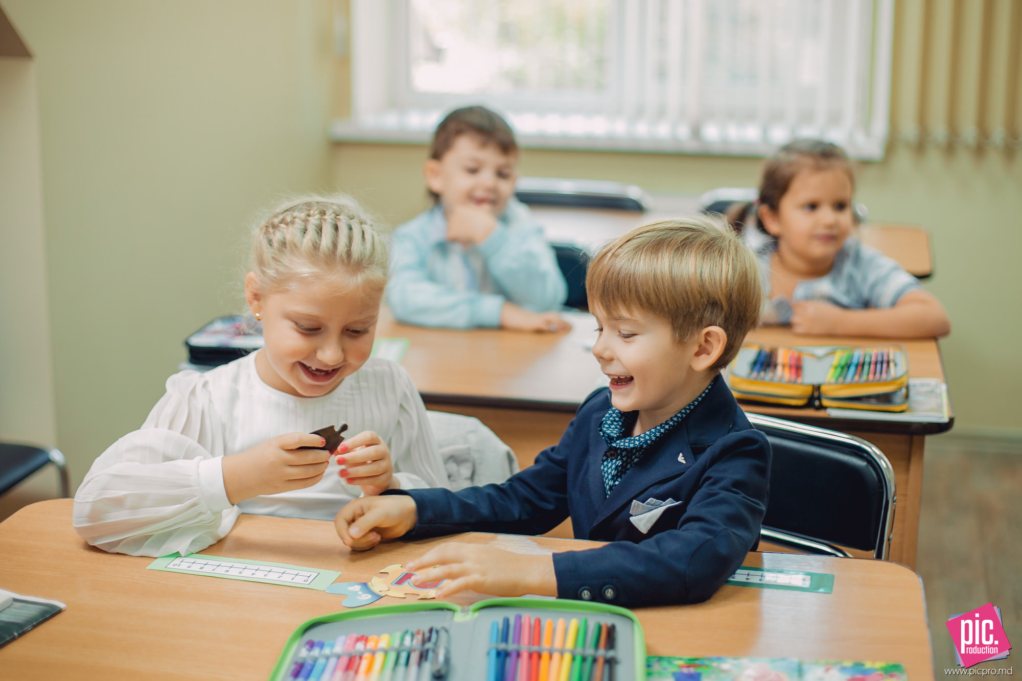 Группа продленного дня в школе. Продленка в школе. Дети в школе. Группа продленного дня. Продленка для детей.