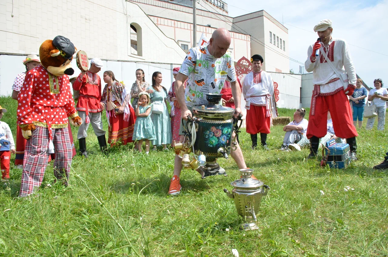 Более 1000 гостей отведали кулеш, приготовленный по старинному русскому  рецепту, на фестивале 