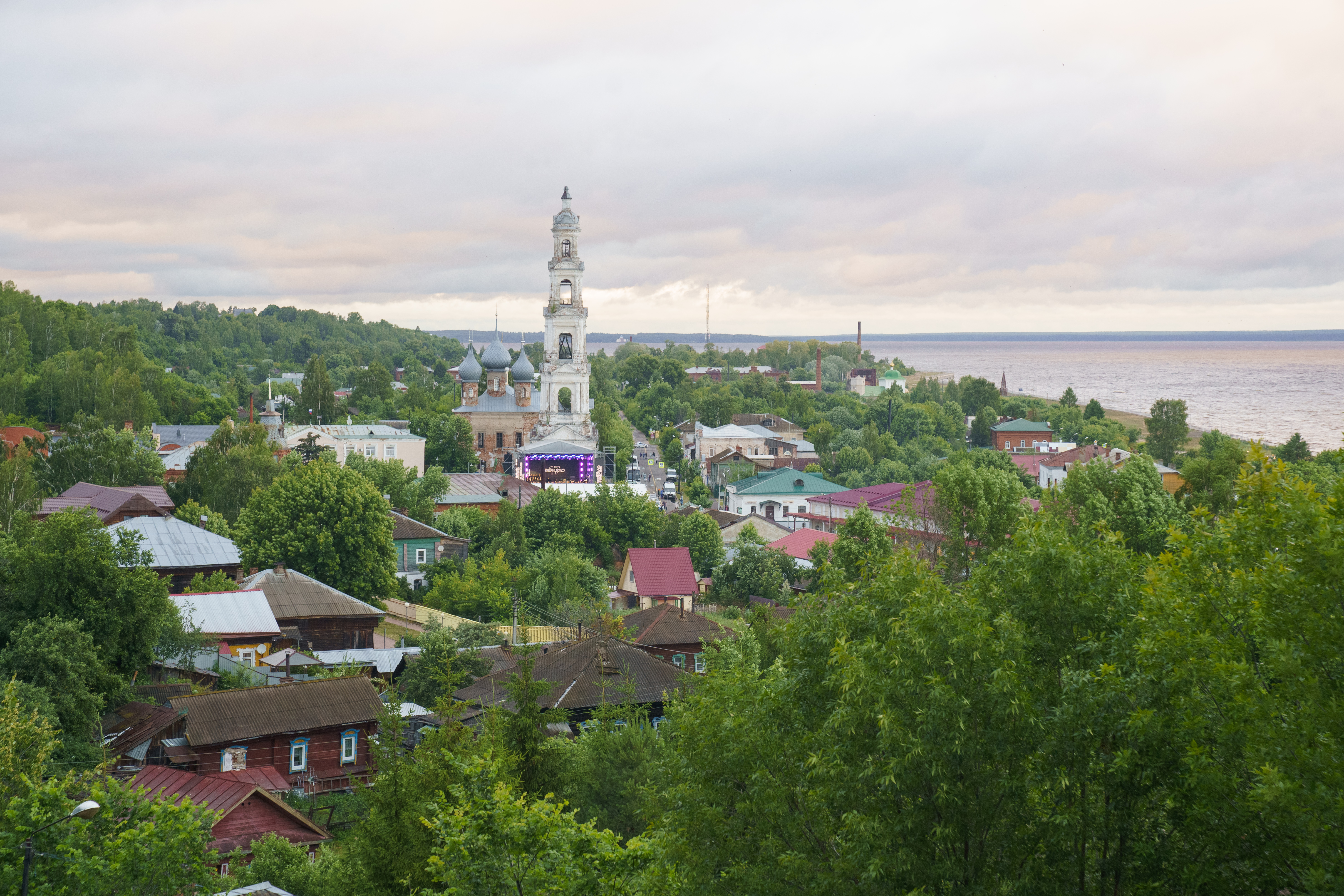 набережная в юрьевце