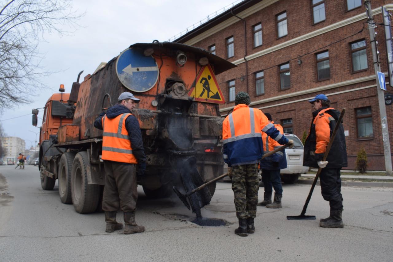 В Иванове планировка покрытия в четверг пройдет на дорогах в микрорайоне ТЭЦ -3