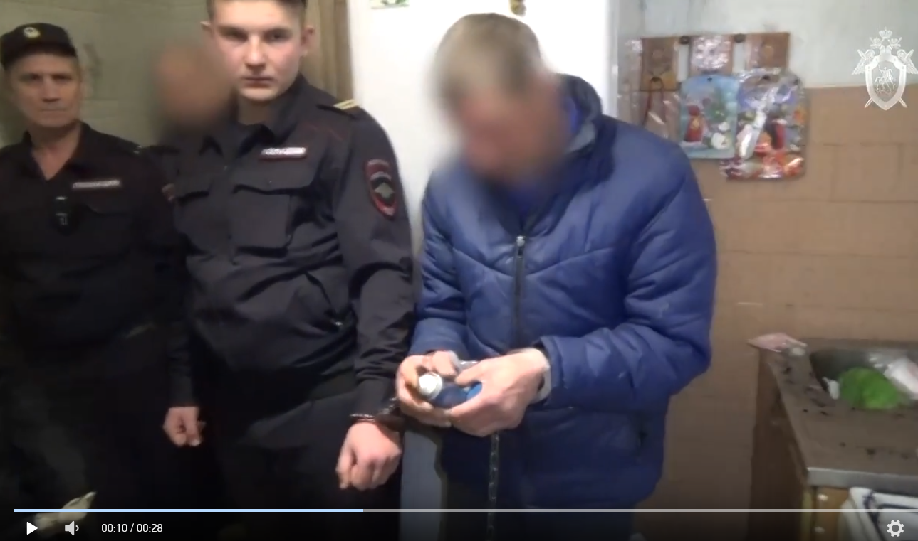 Дело ивановца, который из баллончика с лаком для волос поджег ...