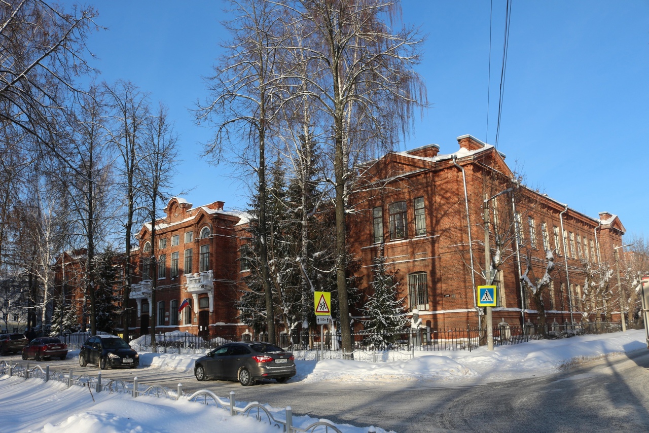 В кинешемском лицее, где учился Фурманов, отреставрировали гимнастический  зал