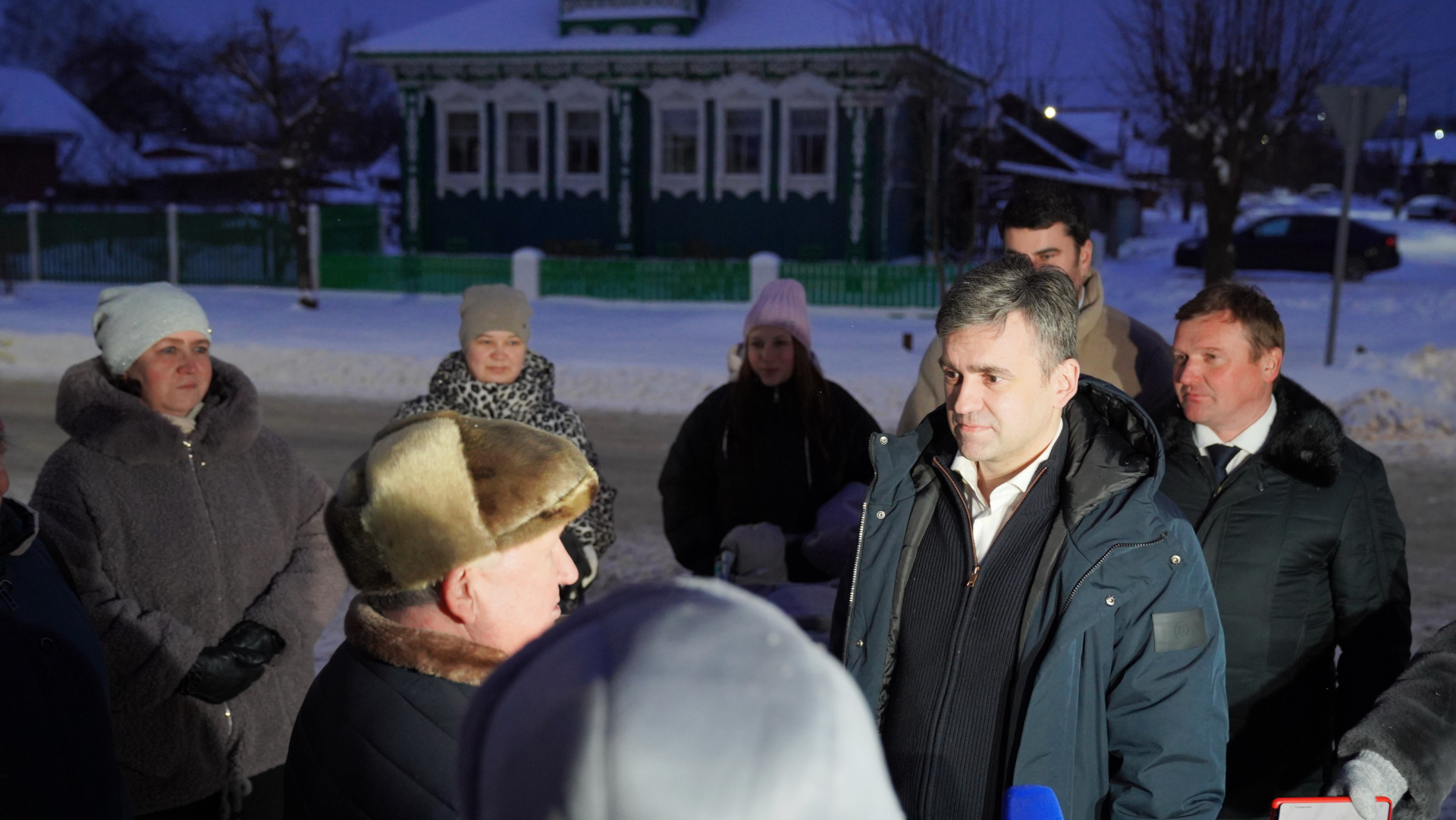 Новые фонари появились не только в областном центре, но и в малых городах.